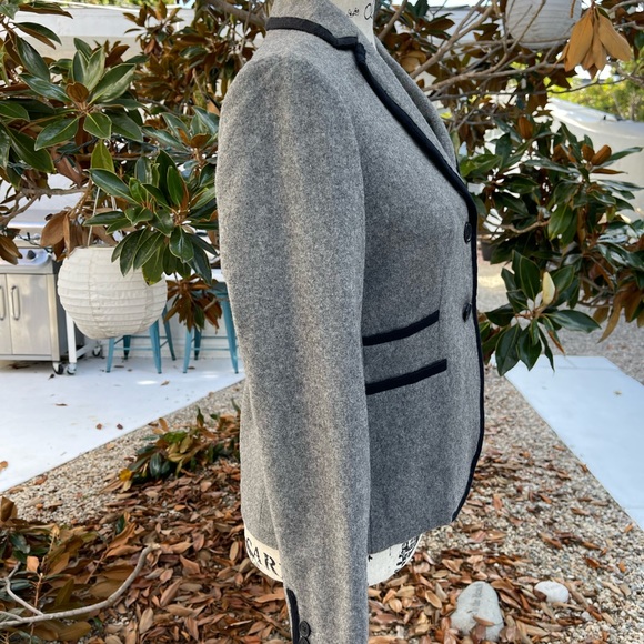NWT J Crew Gorgeous Gray Wool Blazer with black trim - Picture 5 of 13